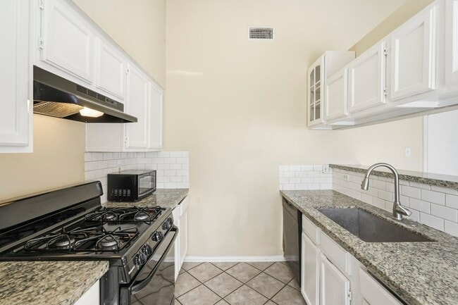 Photo - 16235 Cutten Rd