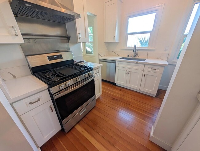 Building Photo - 4627 St Charles Pl Rental