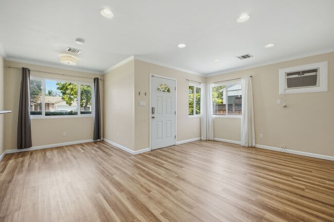 Photo - Stunning 3-Bedroom Burbank Home with Office & Entertainer’s Backyard