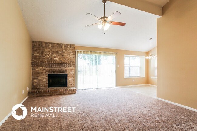 Photo - 16146 Coyridge Ln