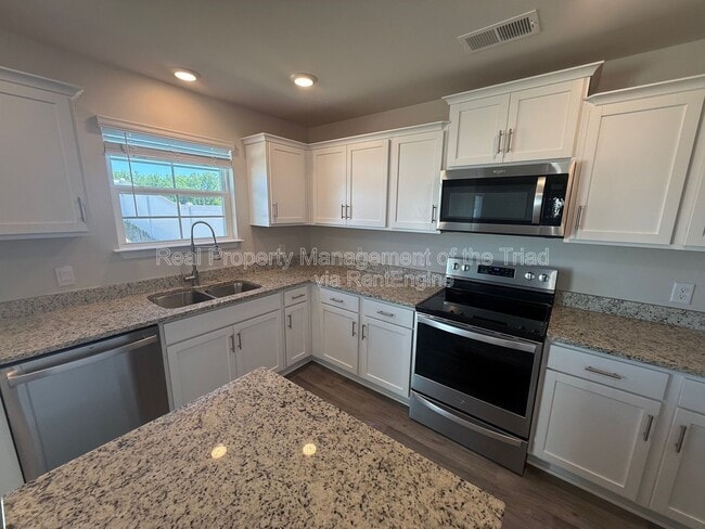 Photo - 5277 Ironwood Dr
