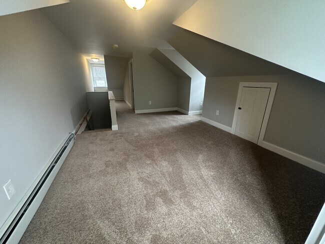 Photo - 386 N Charlotte St