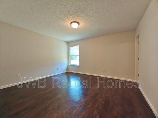 Photo - 8089 Firetower Rd