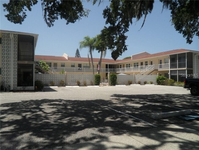 Building Photo - 509 W Venice Ave Unit 102