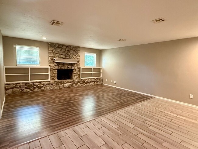 Photo - Updated 3 Bed 2 Bath Duplex in NW OKC