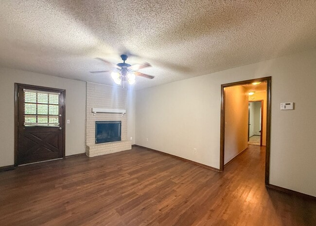 Photo - 101 Sahoma Terrace