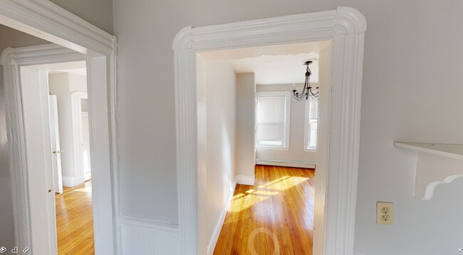 Photo - 564 Green St