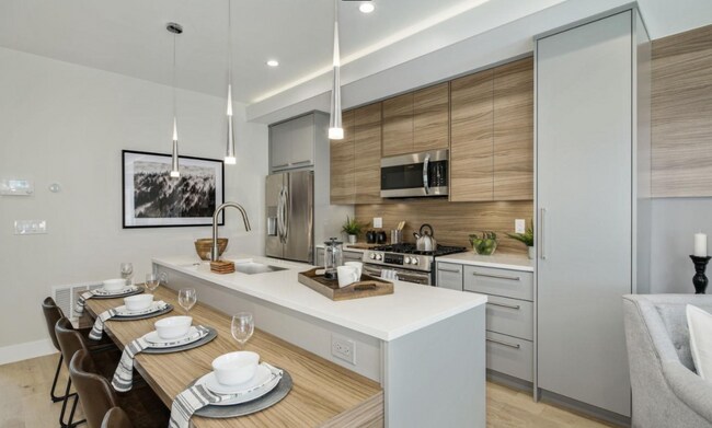 Photo - 1721 N Philip St Unit C