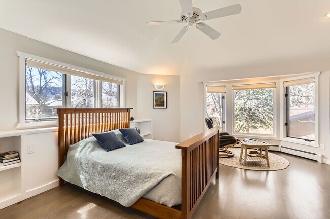 Photo - Peaceful 4 BDR Retreat in West Boulder