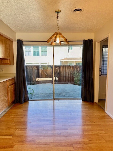 Photo - 35 Miramonte Dr