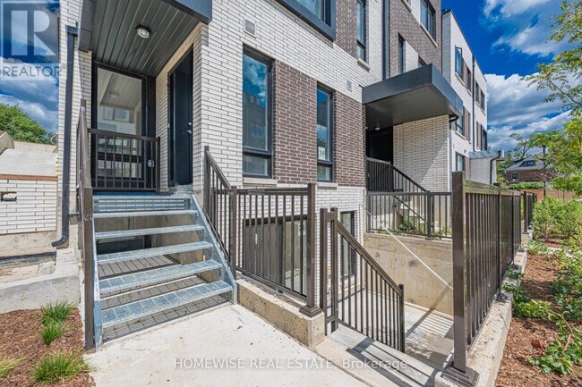 Photo - 20 Ed Clark Gdns