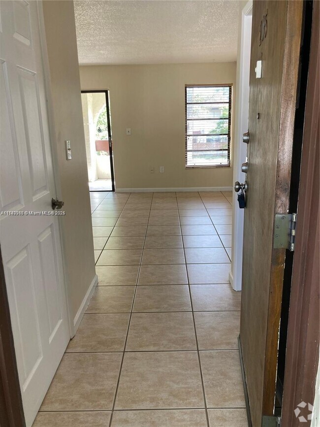 Building Photo - 9080 SW 125th Ave Unit B-205 Rental