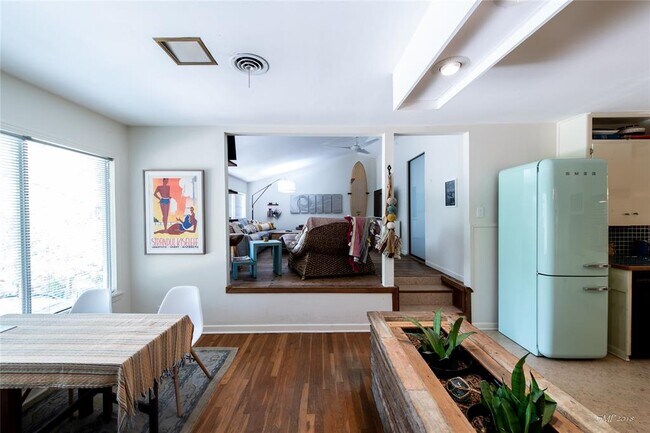 Photo - 2803 S 5th St