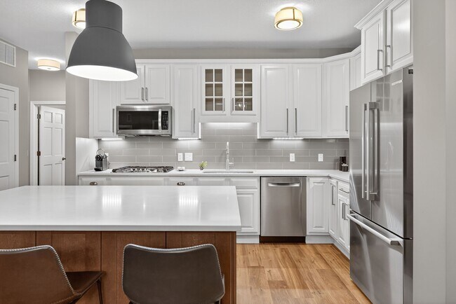 Photo - 5250 Grandview Square Unidad 2201