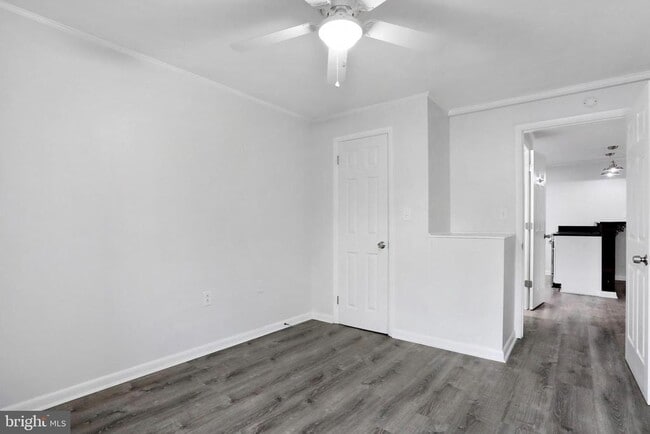 Photo - 205 S Princess St Unit 200