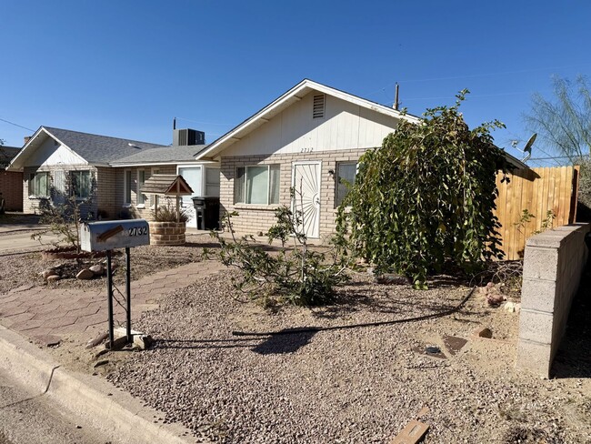 Photo - 2732 S 12th Ave