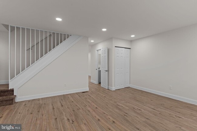 Photo - 12400 Medford Rd