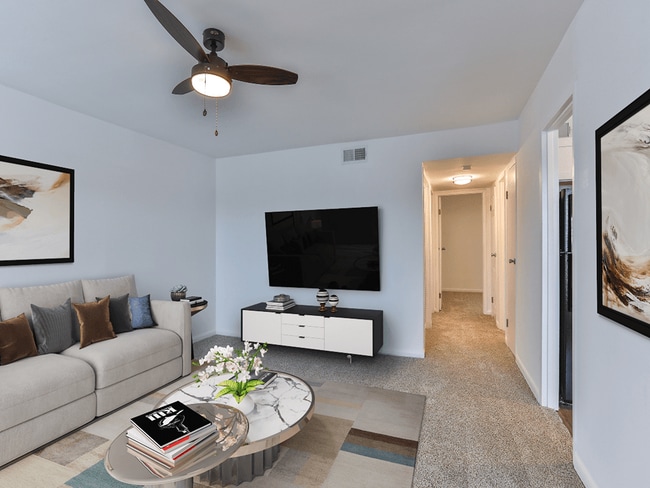 Photo - The Pointe at Augusta