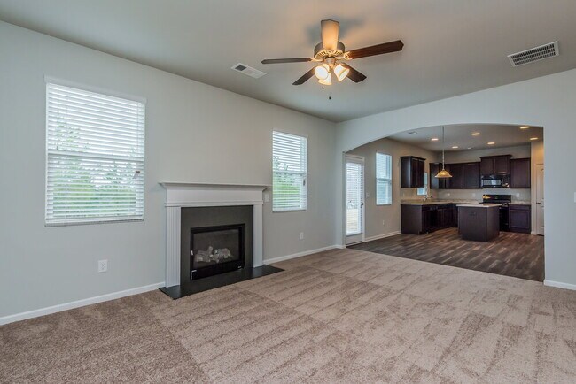 Photo - 69 Calm Waters Ave