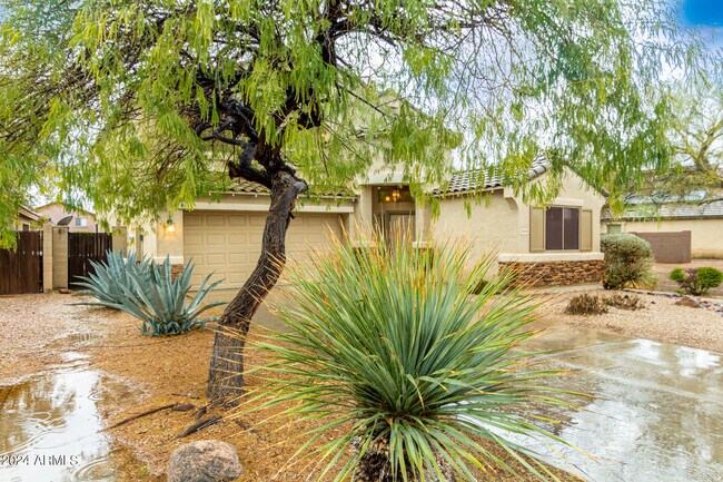 Photo - 28446 N Dolomite Ln