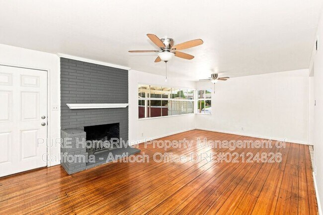 2809 Bonita Ave