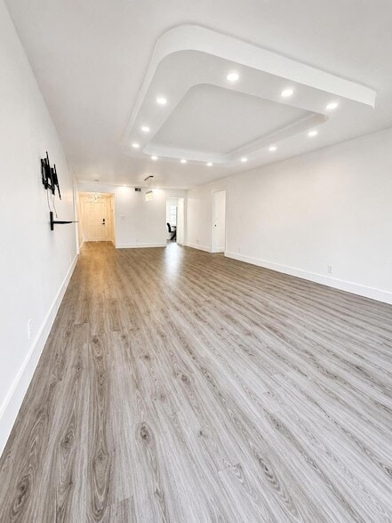 Photo - 3930 Oaks Clubhouse Dr Unit 303