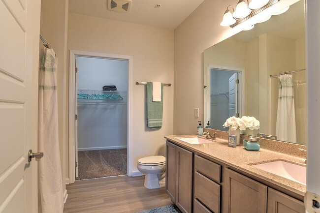10 Newbridge Apartments