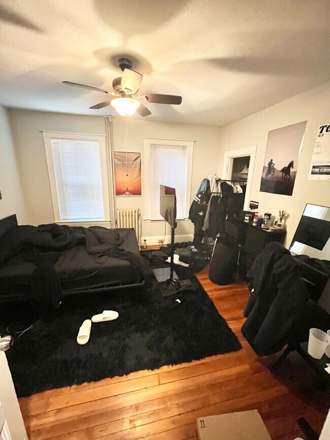 Photo - 10 Carmel St Unit 1