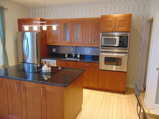 Photo - 105 Sheridan St Unit 105