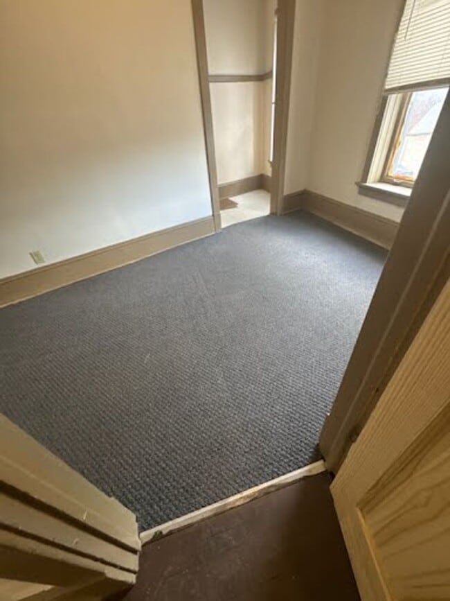 Photo - 2245-7 S. Muskego Ave Unidad Upper