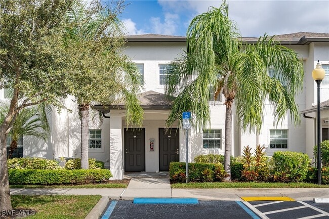 Photo - 9080 Gervais Cir Unidad 504