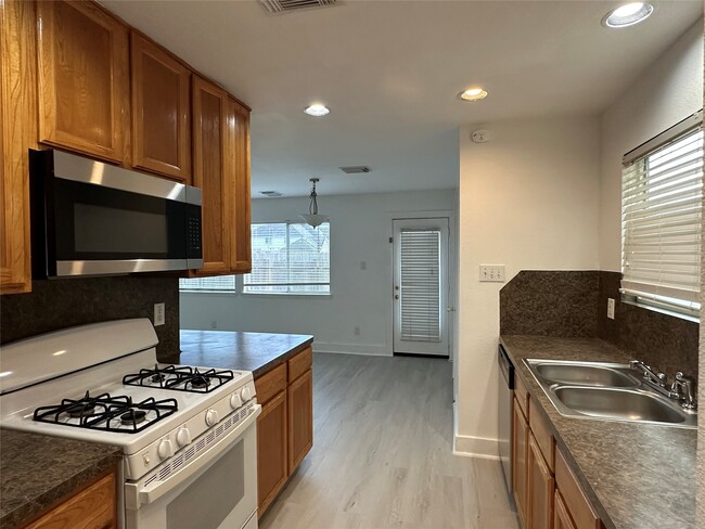 Photo - 7430 Rabbit Ridge