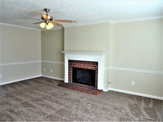 1550 Summit Pond Cir