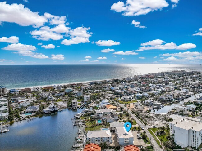 Photo - 22 Moreno Point Rd