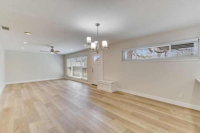 Photo - 1201 Dailey St