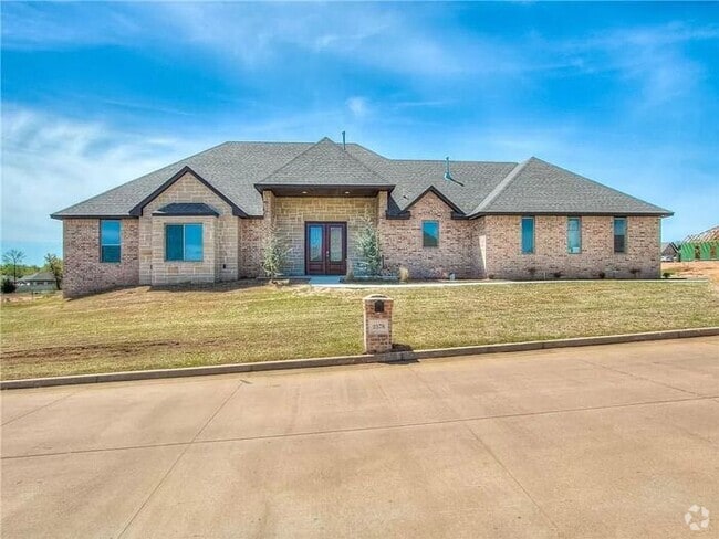 Building Photo - Fantastic 3/2 Gated Neighborhood Choctaw S... Rental