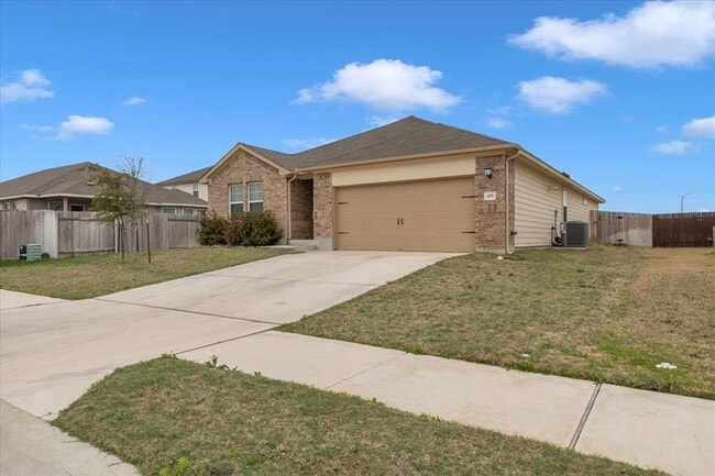 Photo - 405 Grasslands Trl