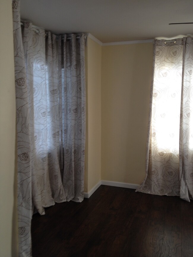 Photo - 310 -316 Rosecrans St Apartments Unit 310