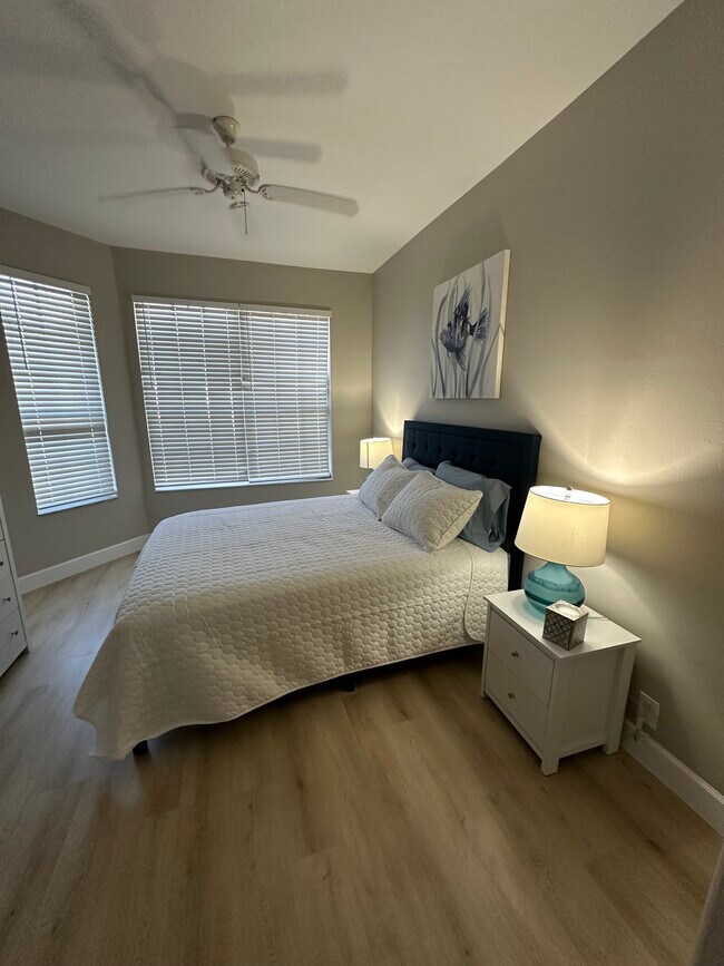 Photo - 8899 Bristol Bnd