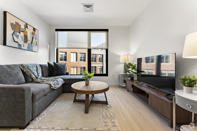 Building Photo - 35 W 2nd St Rental