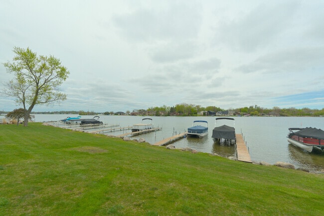 Photo - 3553 Port Cove Dr Unit 43