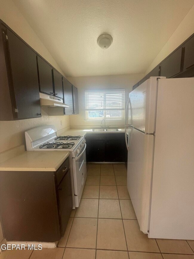 Photo - 815 Silvestre Rd