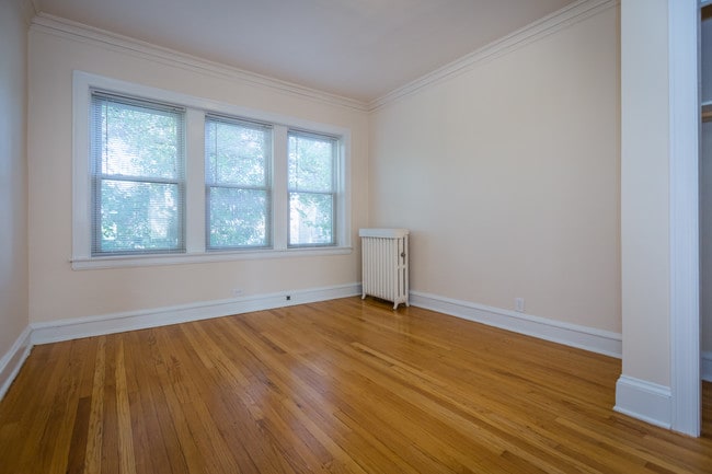 Photo - 7434 N. Artesian Ave.