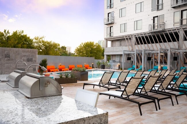 Residences at Saltillo