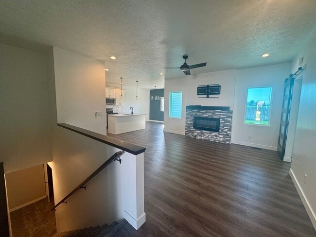 Photo - 5 bedroom 3 bath in SW Lincoln