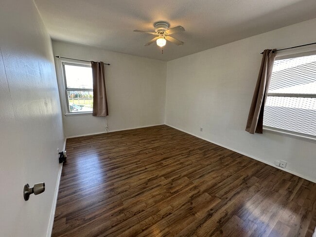 Photo - Single Family Home in Westmont For Rent!