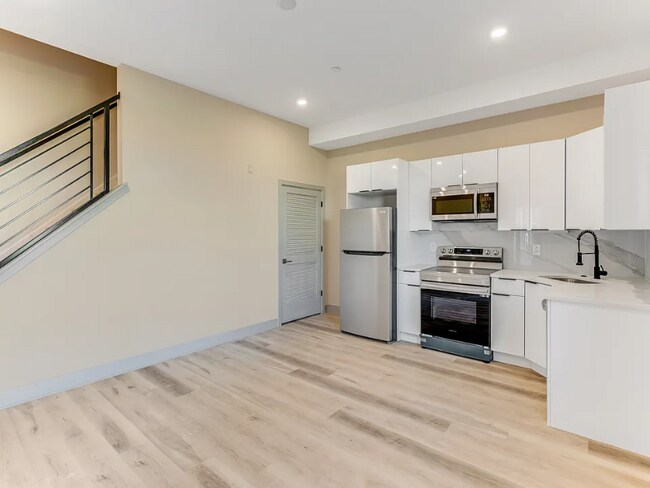 Photo - 2326 N 2nd St Unit 10