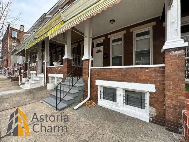 Photo - 3 Bedroom with Fenced Yard and Spacious Primary Bedroom near Coppin University