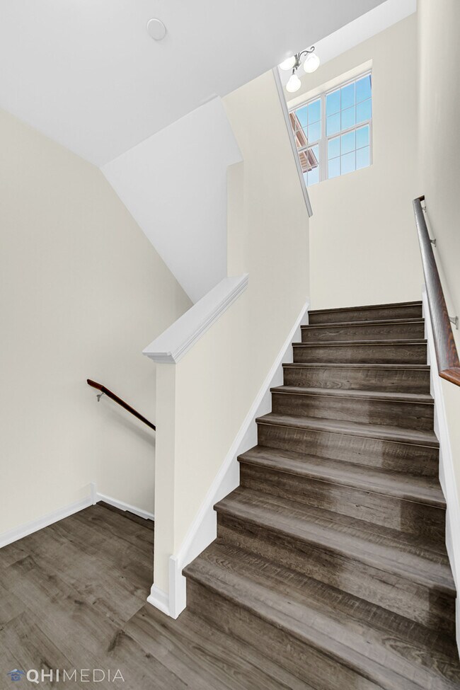 Photo - 2159 Coral Ln