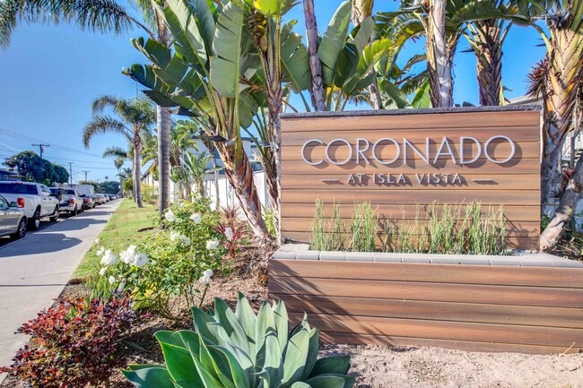 Breakpointe Coronado